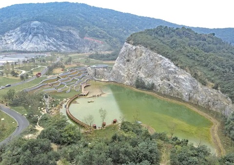 �����ס����ܡ����С������������������ؿ���̬��Ʒ��ֵʵ��·��